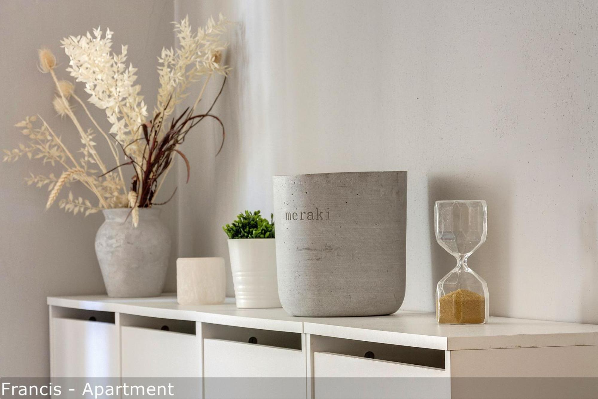 Jake & Francis Apartments By Mamo Florence Ngoại thất bức ảnh